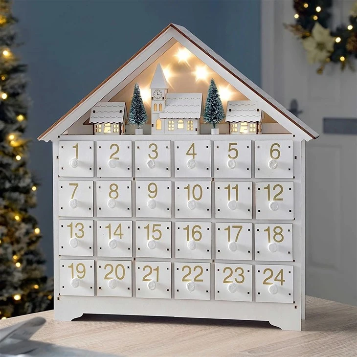 Træ DIY adventskalender